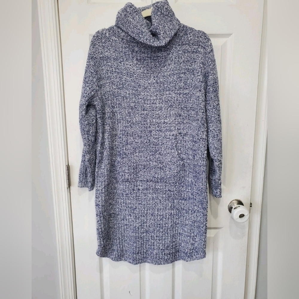 Softies Marshmallow Slouch Turtleneck Lounger NWT Size S/M Navy